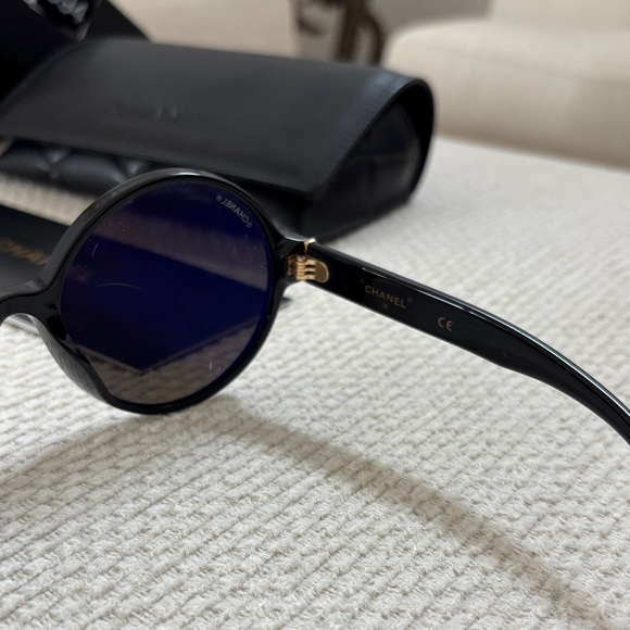CHANEL Black and Gold Sunglasses with Case - Picture 9 of 12